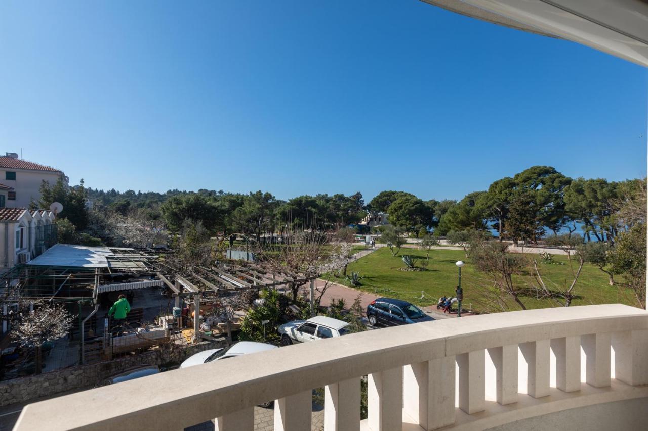 Luxury Green Beach Apartment Makarska Exterior photo